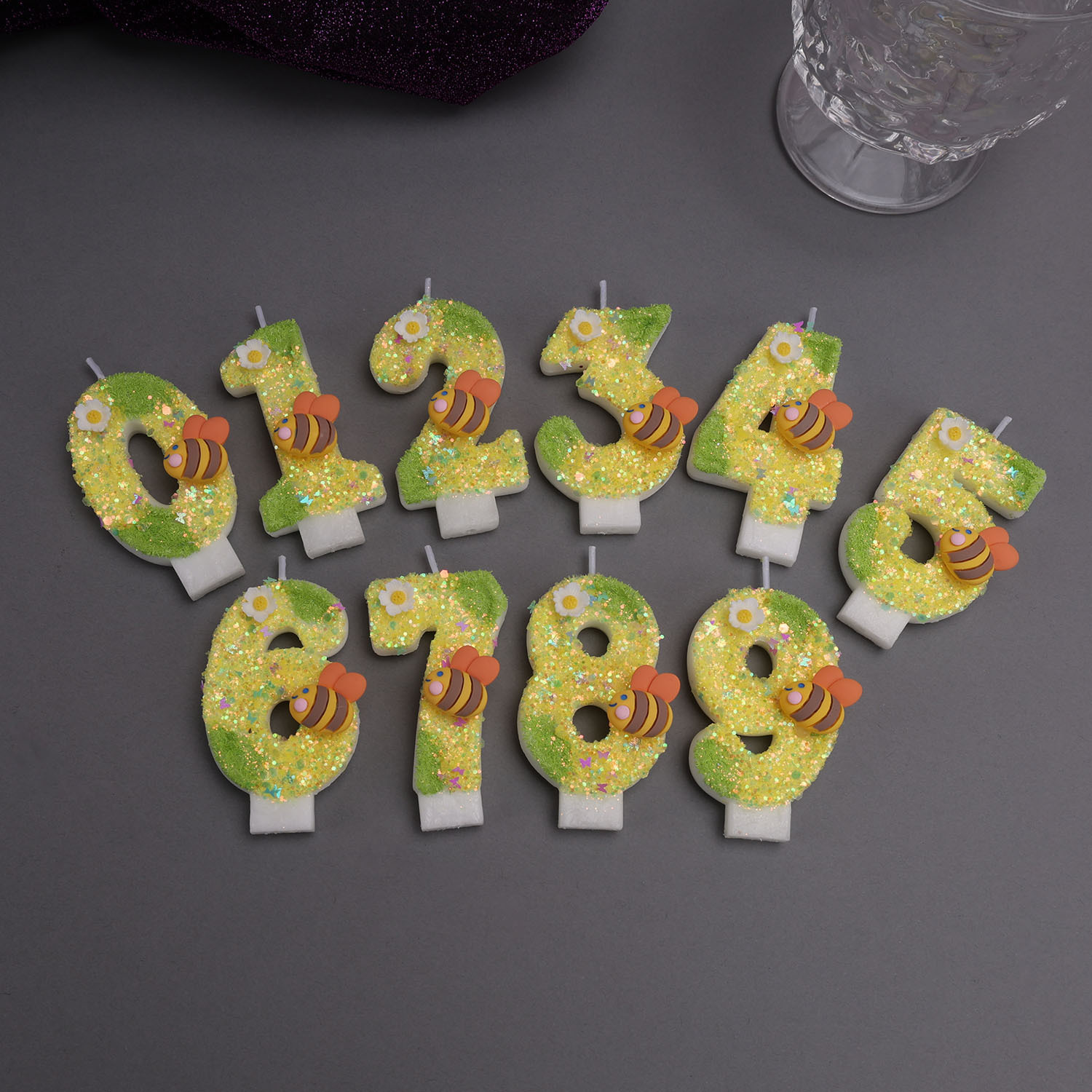 Holiday Candle Set - Sarı-Yeşil Dijital Mumlar, Küçük Arı ve