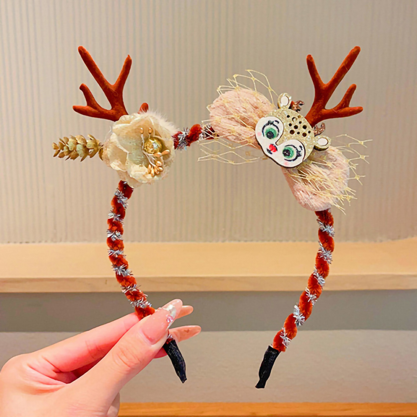 Noel Temalı Peluş Taç, Sevimli - Reindeer Antlers Headband incelemesi ve fiyatı